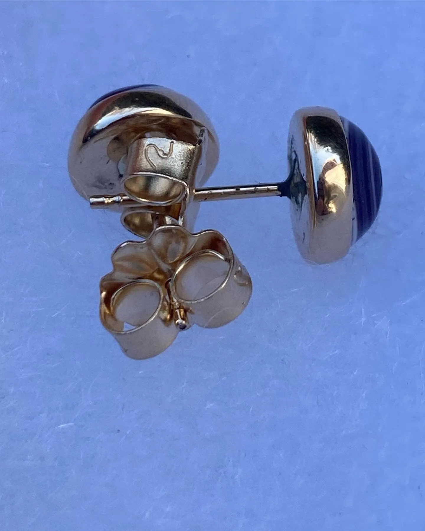 14K Gold Wampum hand made 8mm studs.