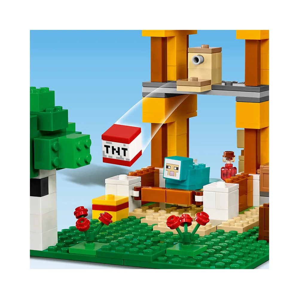 LEGO Minecraft The Crafting Box 4.0 21249 Building Toy Set (605 Pieces)
