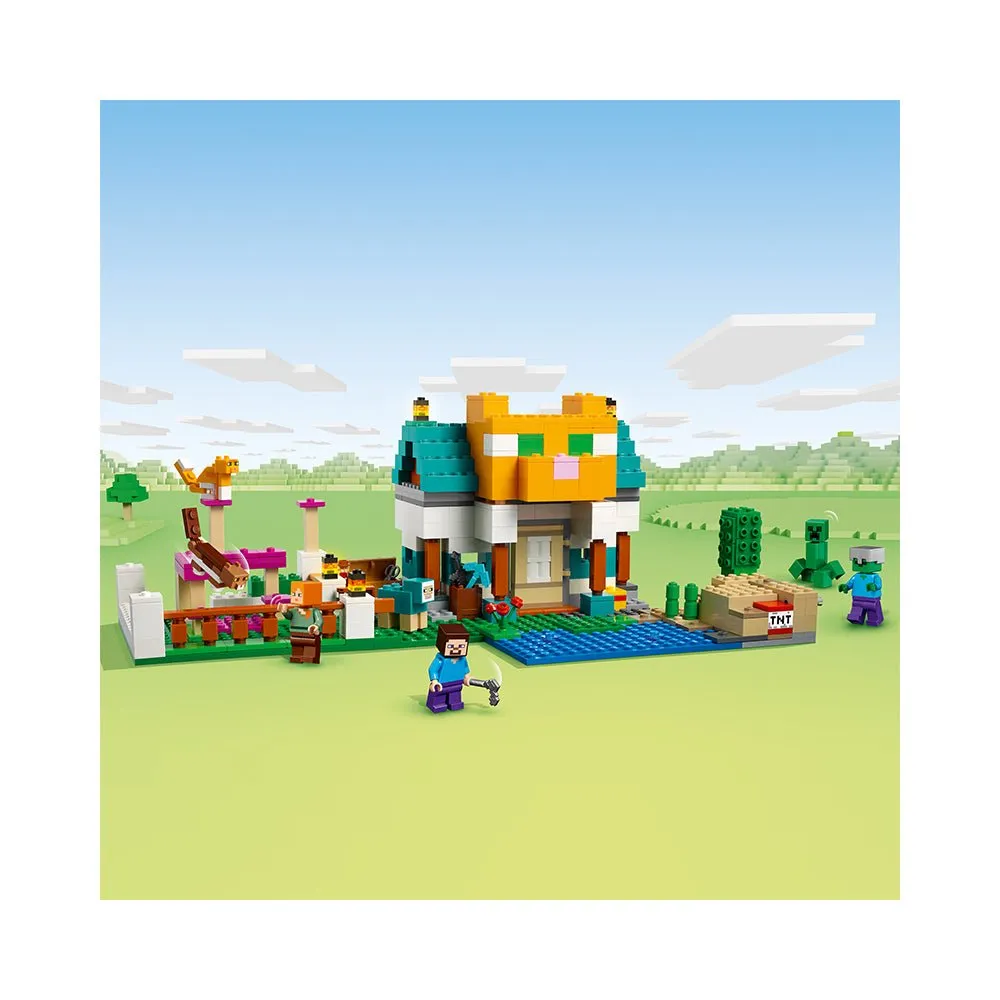 LEGO Minecraft The Crafting Box 4.0 21249 Building Toy Set (605 Pieces)